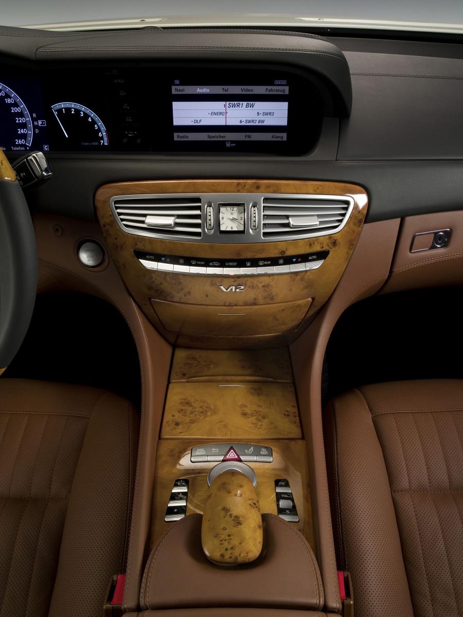  Mercedes-Benz CL-Class 2007 года  (фото 237 из 290)